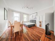 Möblierte Garconniere, Nähe Vogelweidpark