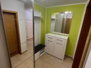 Möblierte helle 3ZW mit Balkon, EBK. Garage nahe U Bahn