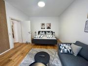Möblierte, neu sanierte 1 Zimmer Wohnung Einziehen und...