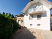 Möblierte Wohnung mit Balkon und Garage in Mariatrost zu...