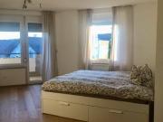 Möblierte, sonnige Wohnung mit Loggia und Garagenplatz...