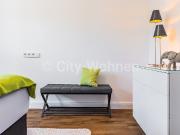 Möblierte Wohnung mit Tiefgaragen Stellplatz, in bester...