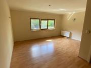 Möbliertes 1 Zimmer Apartment mit Einbauküche in Top...