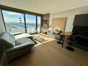 Möbliertes Apartment im 42. Stock mit Weitblick auf die...