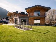 Möbliertes Designer Chalet am Schwarzsee von Kitzbühel