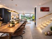 Möbliertes Designer Doppelhaus mit Spa & Pool nahe Wien