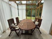 Möbliertes Einfamilienhaus mit Garten, Pool und Sauna
