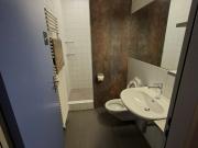 möbliertes, helles WG Zimmer zentral, modern und alles...