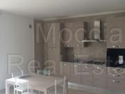 MOCCIA APPARTAMENTO TRILOCALE ARREDATO CON BOX AUTO CI