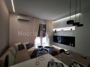 MOCCIA MODERNO RIFINITO BILOCALE ARREDATO DESIGN IN...