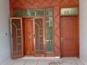 Modal twon. EXT.barhe rodh 60. Fet bary offic idal...