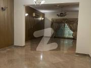 Model town 25 marla house for rent