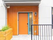 Modern2Bedroom 2BathTownhouse with Garage in Belmont...