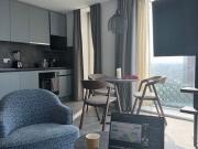 Modern 1 bed apartment in new built