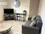 Modern 1 Bed City Centre Apartment Has an Apartment
