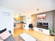 Modern 1 bed Overlookign Arsenal Stadium N5