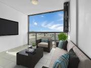 Modern 1 bedroom, 1 bathroom