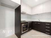 Modern 1 Bedroom Apartment in Prime Kingsford Location