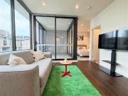 Modern 1 Bedroom Apartment in Prime Waterloo Location
