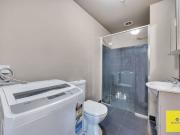 Modern 1 Bedroom Apartment in the Heart of Docklands