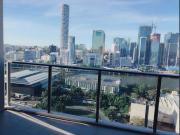 Modern 1 Bedroom Apartment in Vibrant South Brisbane...