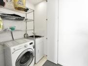 Modern 1 bedroom apartment near Bridge Rd/Church St tram...