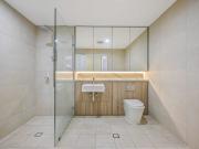 Modern 1 Bedroom Apartment + Study Nook in the Heart of...