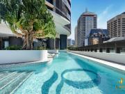 Modern 1 Bedroom Apartment with a Versatile Multi...