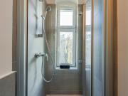 Modern 1 bedroom apartment with balcony in Neukölln,...