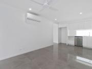 Modern 1 Bedroom Duplex in Prime Coomera Location – Low...