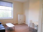 Modern 1 Bedroom Flat With Roof Terrace