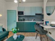 Modern 1 bedroom in Kensington