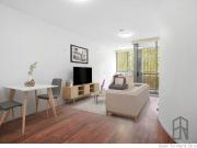 Modern 1 bedroom unit with parking & storage!