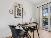 2 min station • 20 min Paris • New 1BDR + balcony