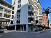 modern 2 bed, 2 bath apartment for r.