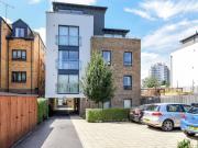 Modern 2 Bed / 2 Bath Maisonette – Clapham/Brixton