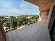 Modern 2 Bed, 2 Bath Unit with Spectacular Esplanade Views