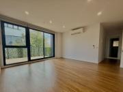 Modern 2 Bed Apartment Close to Everything