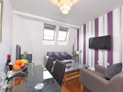 Modern 2 Bed Flat, Falcon Road, SW11