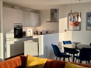 Modern 2 Bed Flat in Camden