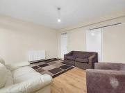 Modern 2 Bed Flat In SE14 Ready To Move In