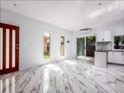 Modern 2 Bed Granny Flat Private, Spacious & Convenient