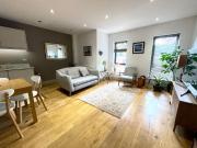 Modern 2 Bedroom, 2 Bathroom Apartment