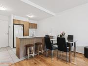 Modern 2 Bedroom, 2 Bathroom Apartment in the Heart of...