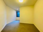 modern 2 bedroom apartment