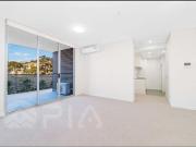 Modern 2 bedroom apartment close to amenities for lease