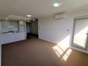 Modern 2 bedroom apartment close to station for lease!