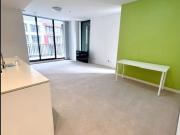 Modern 2 bedroom apartment for rent in the heart of...