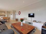 modern 2 bedroom apartment – fully f.