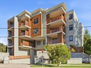 Modern 2 Bedroom Apartment in a Prime Location!